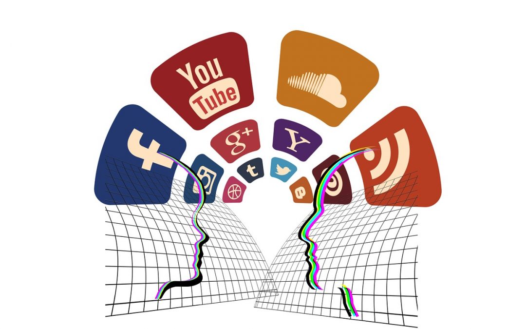 You’re Hurting Your Blog: Get Involved in Social Media Before It’s Too Late